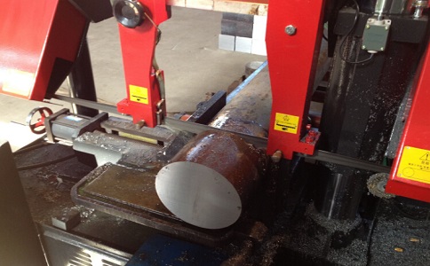 花溪卧式带锯床加工时出现明显振荡如何排查？